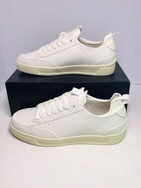 Steve Madden Cream-Trim White Low-Top Sneakers